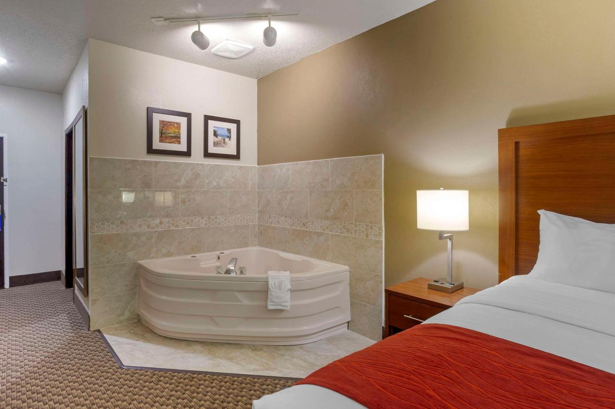 Comfort Inn Hobart-Merrillville I-65 Esterno foto